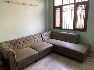 Living Room in 3 BHK Apartment at RWA Apartments Sector 50, Sector 50 – for Rent