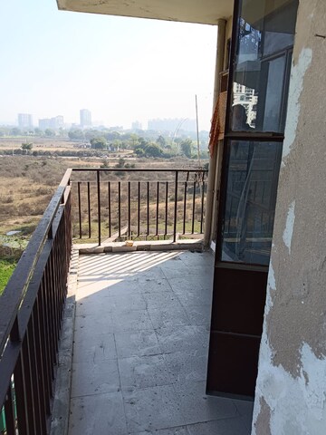 Balcony in 1 BHK Apartment at Signature Global Synera, Sector 81 – for Rent