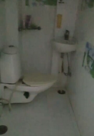 Bathroom in 1 RK Villa at Aliganj – for Rent