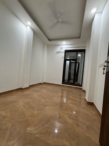 Room in 3 BHK Builder Floor at Freedom Fighters Enclave – for Rent