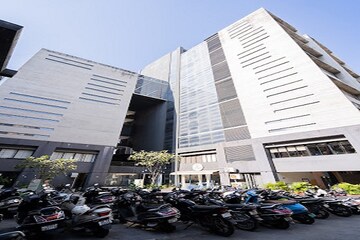  Office Space – Exterior View View at Vastrapur - for Rent