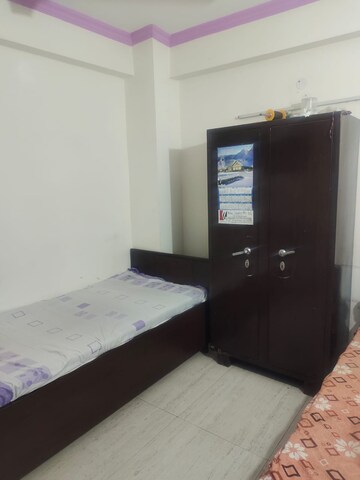 Room in  Pg at Sector 15 – for Rent