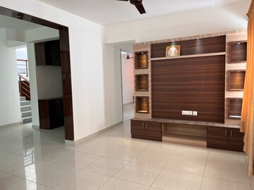 Room in 3 BHK Villa at Sark Two, Manikonda – for Rent