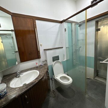 Attached Bathroom in 5 BHK Apartment at Godrej Edenwoods, Manpada – for Sale