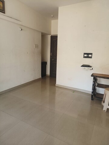 Room in 1 BHK Apartment at Sollanaa Apartment, Thergaon – for Sale