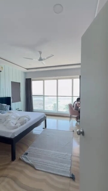 Bedroom in 4 BHK Apartment at Bandra West – for Rent