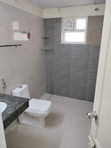 Master Bedroom in 2 BHK Builder Floor at Gomti Nagar – for Rent
