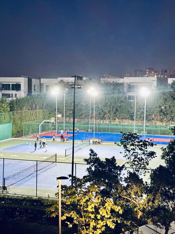 Swimming Pool, tata-primanti-tower-residences 3.5 Bedroom 2185 Sq.Ft. Apartment In Sector 72 Gurgaon 8293121