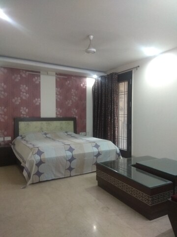Bedroom in 6 BHK Independent House at New Friends Colony – for Rent