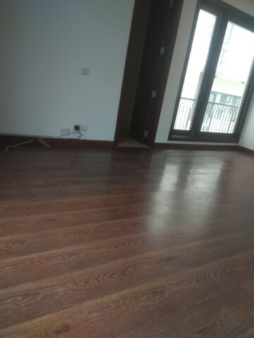 6 BHK Independent House For Rent in New Friends Colony
