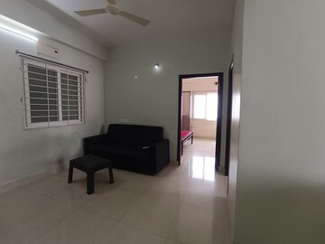 Living Room in 2 BHK Apartment at Kondapur – for Rent