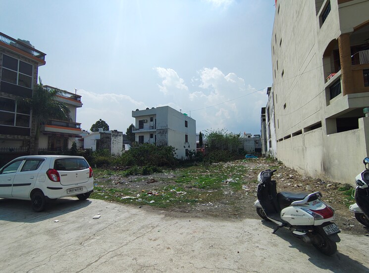 Exterior View, gms road  800 Sq.Yd. Plot In Gms Road Dehradun 8293231