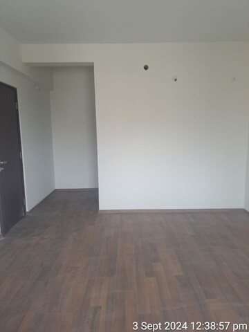 Room in 3 BHK Apartment at Century Breeze, Jakkuru – for Sale