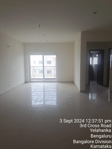 Room in 3 BHK Apartment at Century Breeze, Jakkuru – for Sale