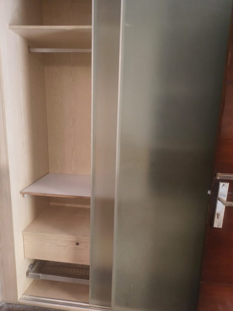 Room, sant nagar 2 Bedroom 900 Sq.Ft. Builder Floor In Sant Nagar Delhi 8293247