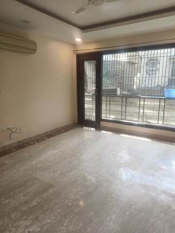 Room in 2 BHK Builder Floor at Sant Nagar – for Sale