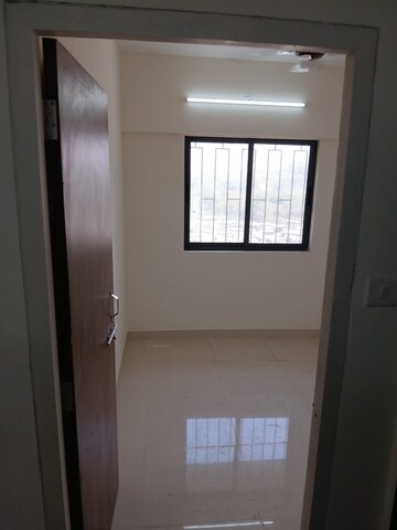Room in 1 BHK Apartment at Pimpri Pada – for Rent