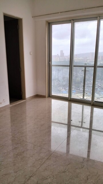 2 BHK Apartment For Rent in JP Decks, Goregaon East