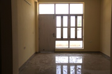 Room in 3 BHK Apartment at Sector 99 – for Sale
