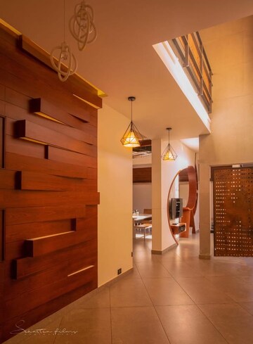 Furnished Amenities in 6 BHK Independent House at Mg Road – for Sale