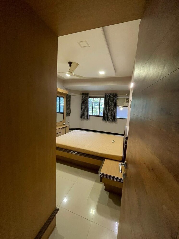 Bathroom, garden-grove 2 Bedroom 900 Sq.Ft. Apartment In Borivali West Mumbai 8293427