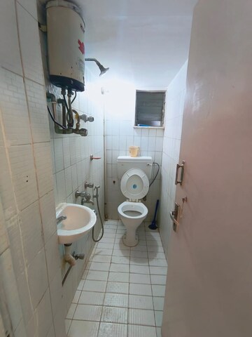 Bathroom in 1 BHK Apartment at Colaba – for Rent