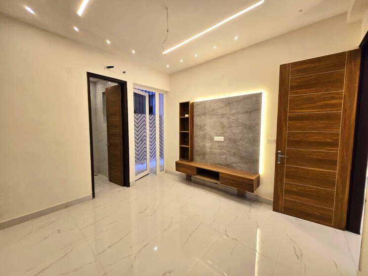 Room, peer mucchalla 3 Bedroom 1200 Sq.Ft. Apartment In Peer Mucchalla Zirakpur 8293493