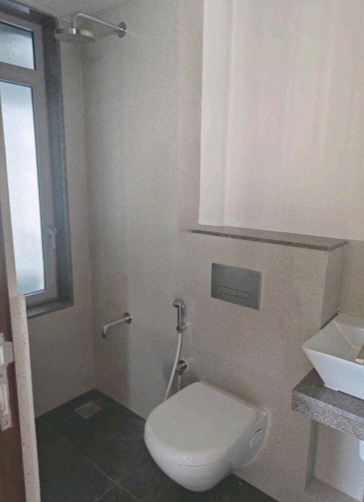 Bathroom, piramal-vaikunth 2 Bedroom 570 Sq.Ft. Apartment In Balkum Pada Thane 8293502