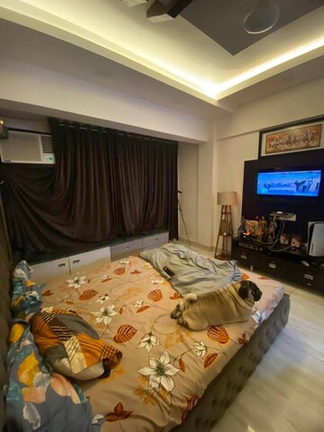 Bedroom in 1 BHK Apartment at Ram Niwas Dadar East, Dadar East – for Rent