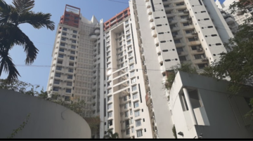 4 BHK Apartment – Exterior View View at Chauitanya Towers, Prabhadevi - for Sale