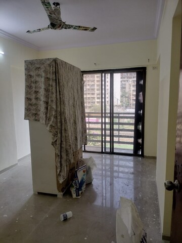 Room in 2 BHK Apartment at Shell Colony, Chembur – for Rent