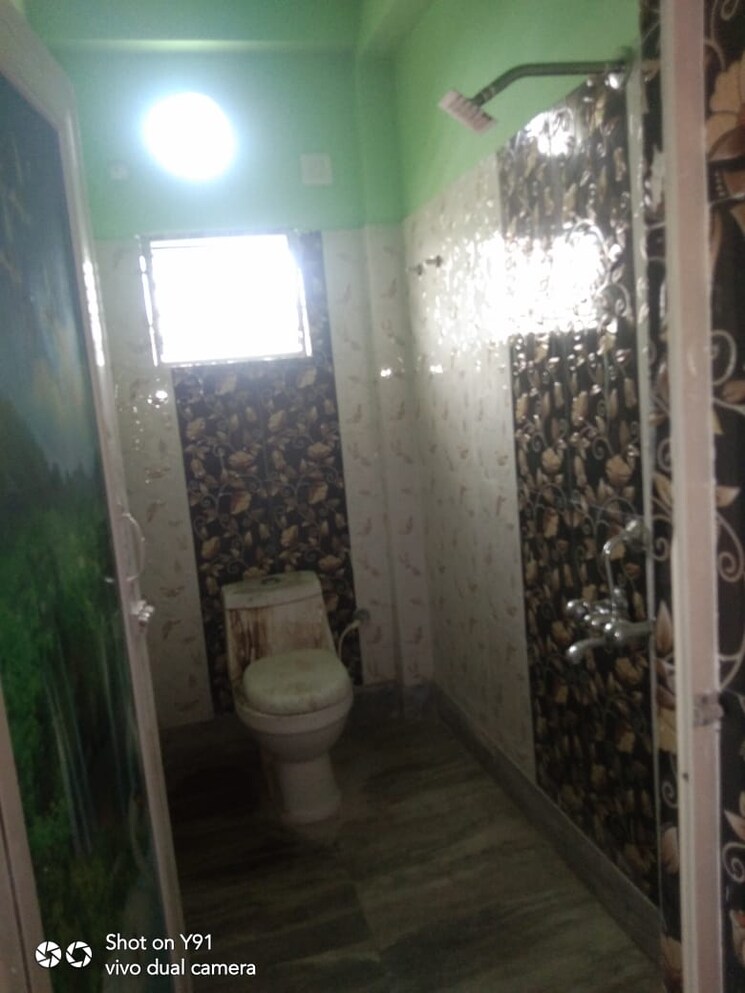 Bathroom, agarpara 1 Bedroom 550 Sq.Ft. Independent House In Agarpara Kolkata 8293617