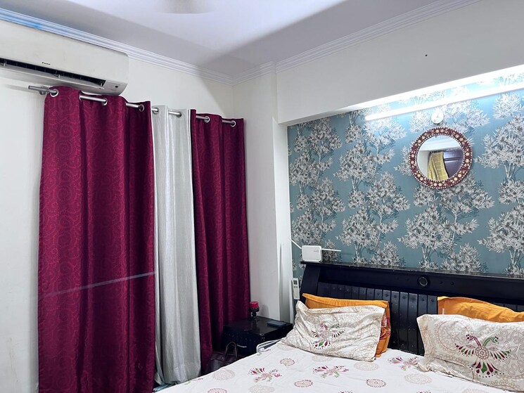 Bedroom, sethi-max-royale 2 Bedroom 1125 Sq.Ft. Apartment In Sector 76 Noida 8293669