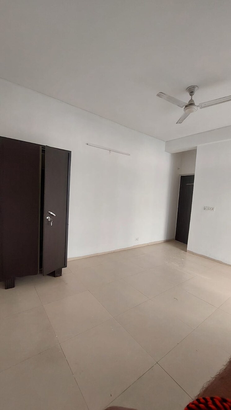 Room, vatika-primrose-floors 3 Bedroom 1275 Sq.Ft. Builder Floor In Sector 82 Gurgaon 8293643