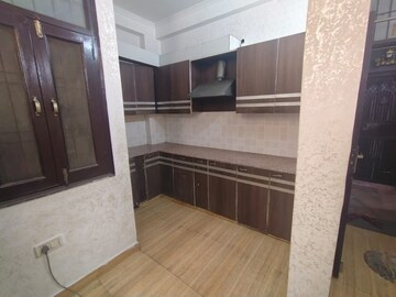 Kitchen in 2 BHK Builder Floor at Shakti Khand – for Rent