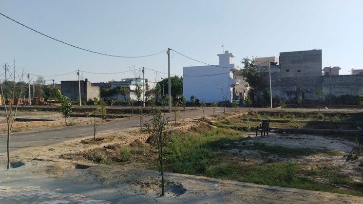 undefined, meerut cantt  102 Sq.Yd. Plot In Meerut Cantt Meerut 8293698