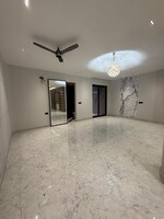 4 BHK + Servant Room 3500 Sq.Ft. Builder Floor in Srishti Greenfield Homes