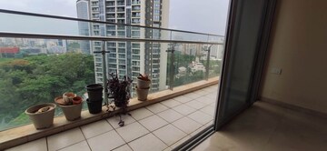 Balcony in 6 BHK Apartment at Oberoi Exquisite Goregaon, Goregaon East – for Sale