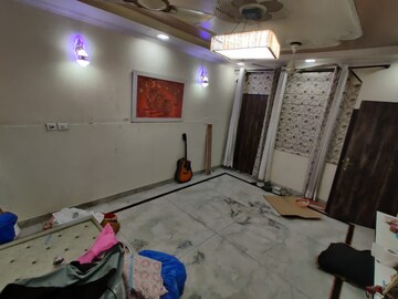 Bedroom in 2 BHK Apartment at Paschim Vihar – for Rent