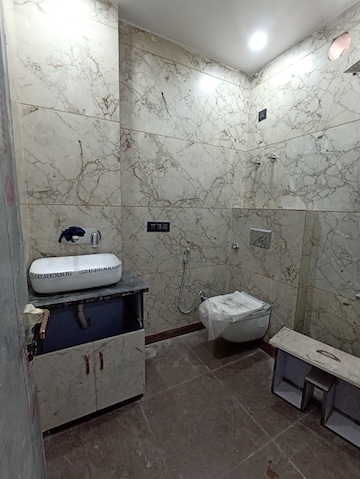 Bathroom in 2 BHK Apartment at Paschim Vihar – for Rent