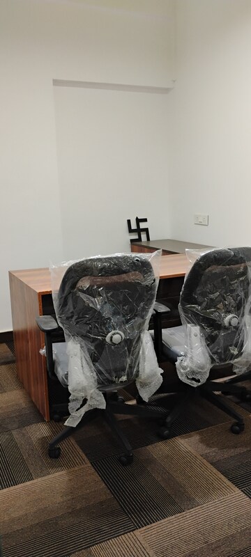  Office Space in IT/SEZ For Rent in Logix Park, Sector 16