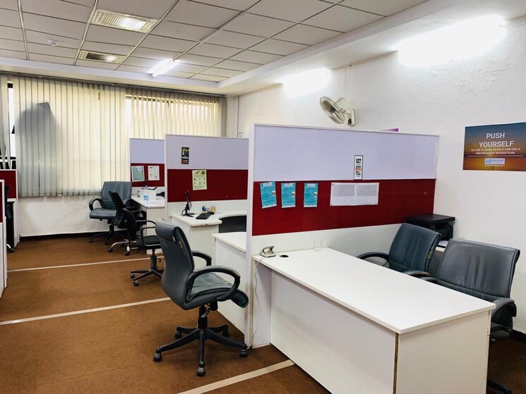 Team Area, sector 3 Commercial Office Space 2200 Sq.Ft. In Sector 3 Noida 8293786