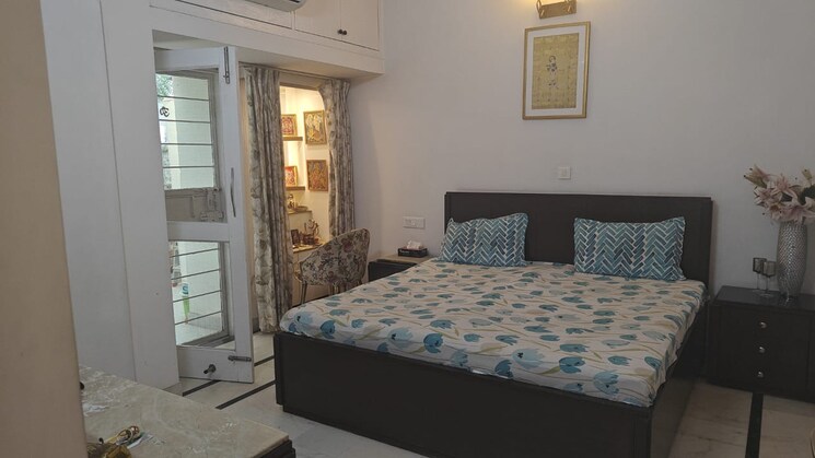 Bedroom, vasant kunj 5 Bedroom 1500 Sq.Ft. Apartment In Vasant Kunj Delhi 8293825