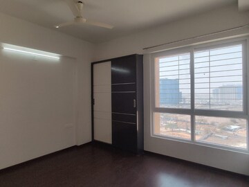 Room in 2 BHK Apartment at Pacifica Hill Crest, Gachibowli – for Rent
