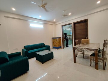 Living Room in 3 BHK Builder Floor at Ansal Sushant Lok I, Sector 43 – for Rent