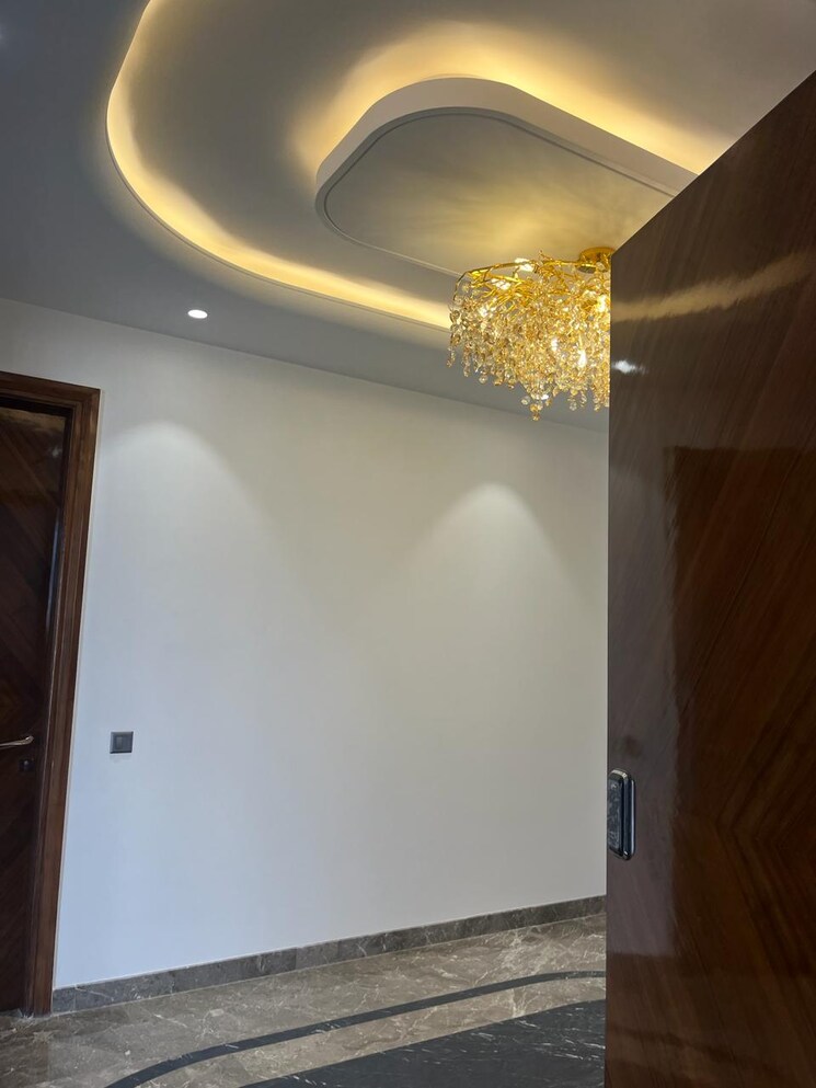 Room, dlf-atria 4 Bedroom 2700 Sq.Ft. Builder Floor In Dlf Phase ii Gurgaon 8293968