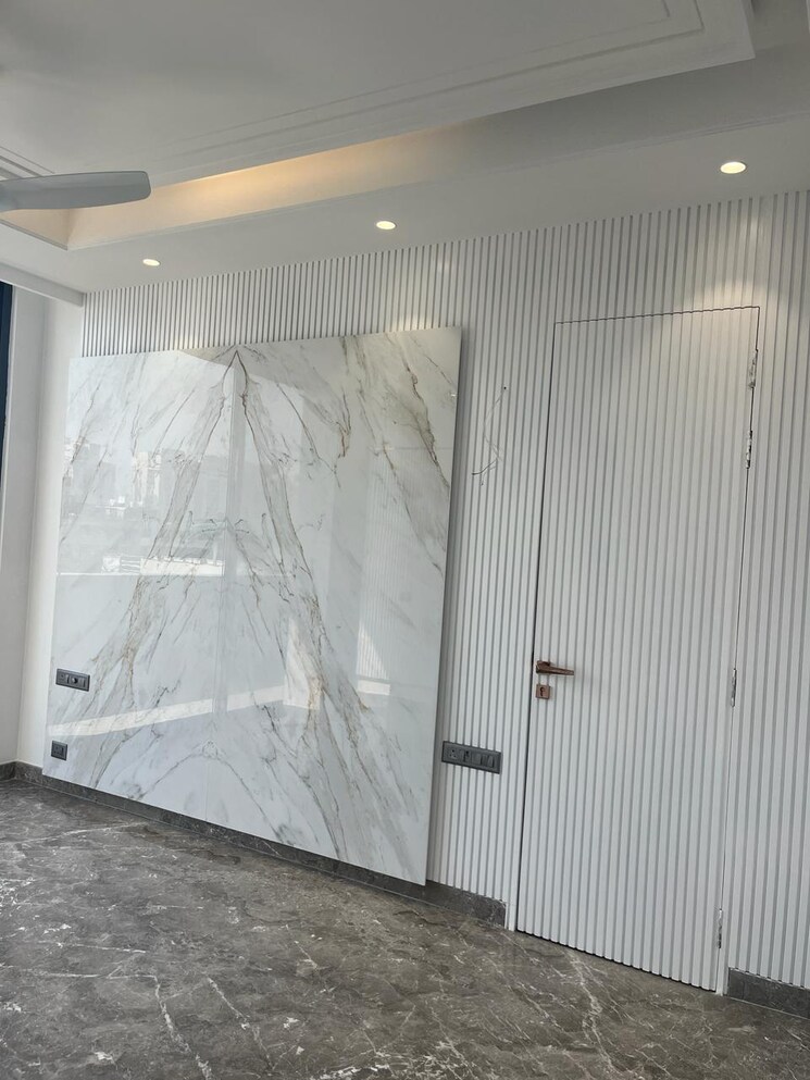 Bathroom, dlf-atria 4 Bedroom 2700 Sq.Ft. Builder Floor In Dlf Phase ii Gurgaon 8293968