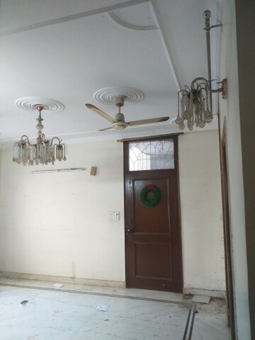 Living Room in 3 BHK Builder Floor at South Patel Nagar – for Rent