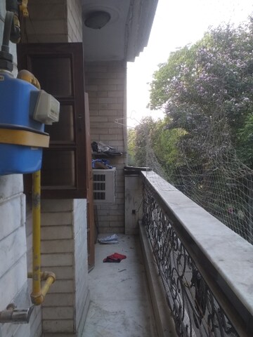 Balcony in 3 BHK Builder Floor at South Patel Nagar – for Rent