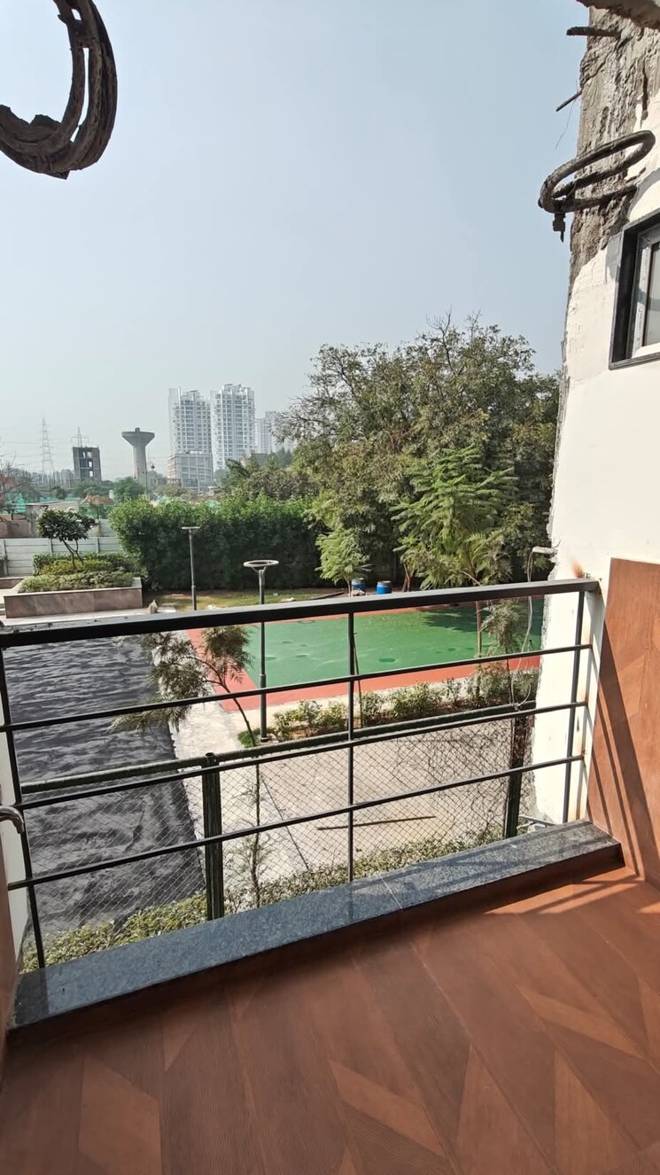 Balcony, bptp-amstoria-country-floor 3 Bedroom 2025 Sq.Ft. Builder Floor In Sector 102 Gurgaon 8294065